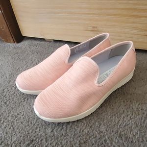 Pink lands end slip on sneakers !
